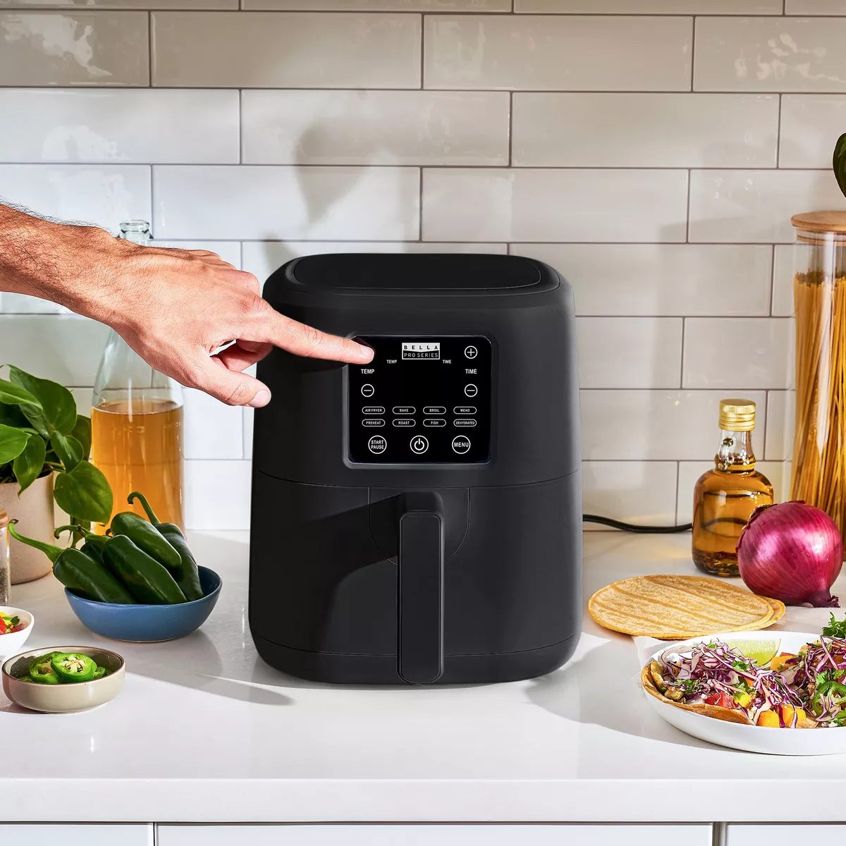 Bella Pro Series - 4-qt. Digital Space Saving Air Fryer