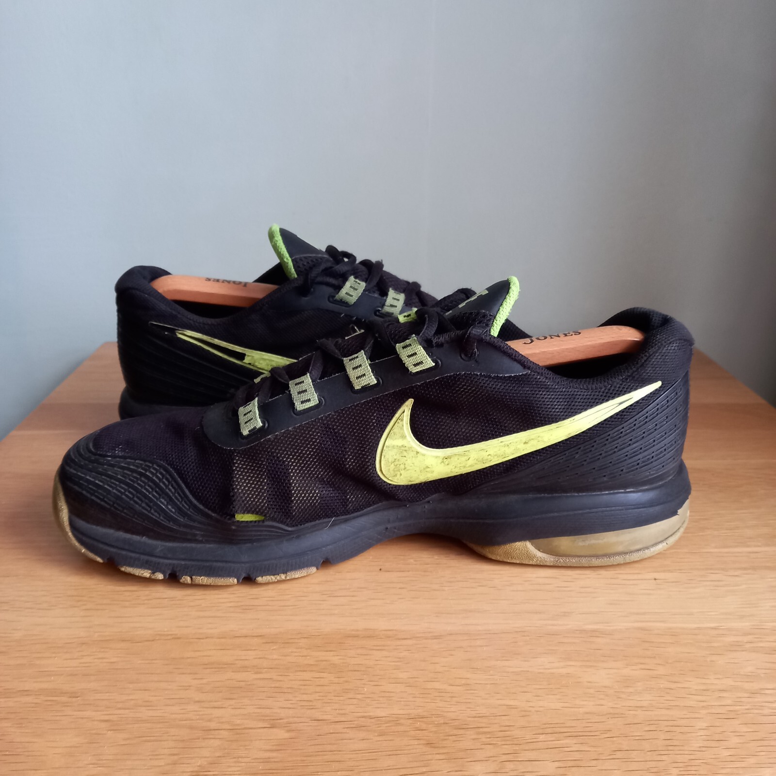 nike air max tr 365 mens trainers