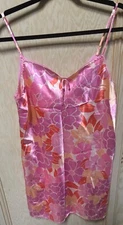 Jaclyn Smith Sleepwear Satin Pink Floral Pajama Top Large