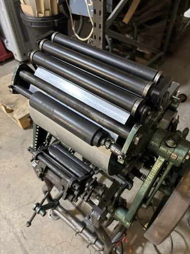Adana Printing Press with rollers, plate and ink - Picture 5 of 5