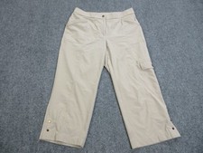 Chico's Zenergy Golf Capri Pants Womens 00 Beige Cargo Pockets Straight Leg