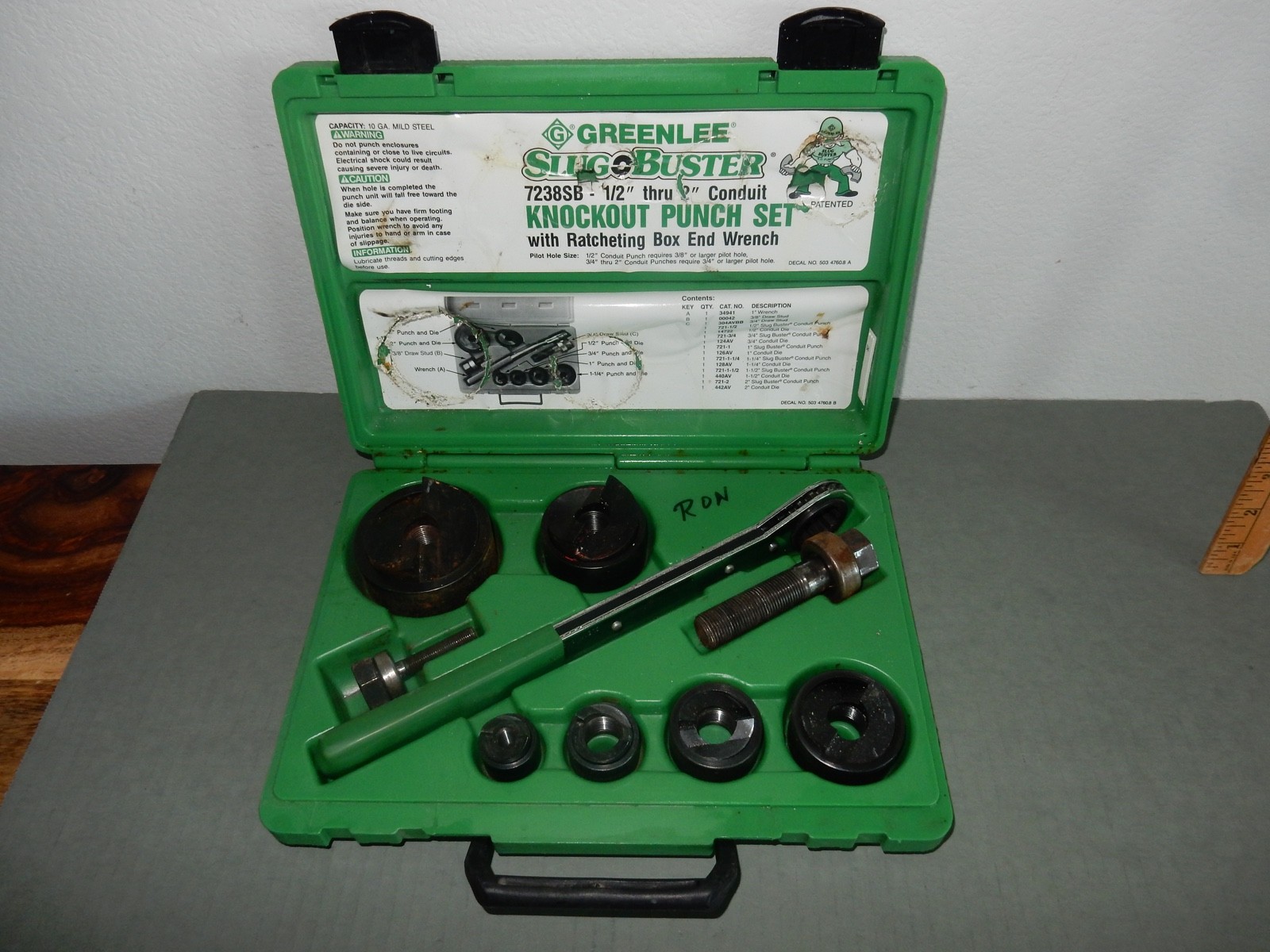 GREENLEE 7238SB Slug-Buster Kit 1/2" - 2" CONDUIT KNOCKOUT PUNCH DIE SET-Excelnt