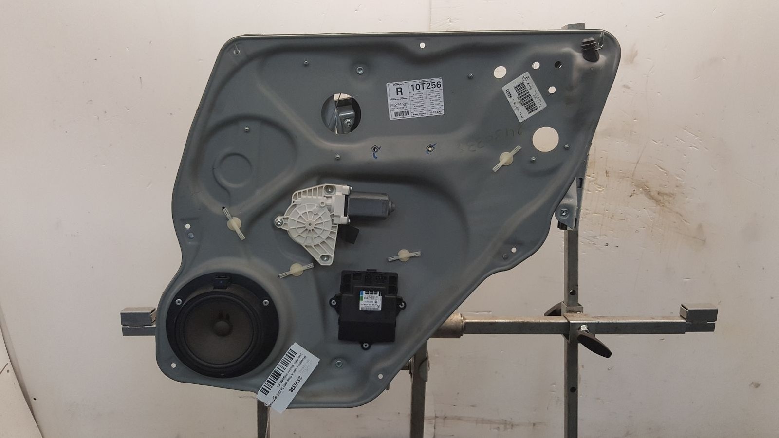 MERCEDES A-CLASS WINDOW REGULATOR REAR DRIVER SIDE OFFSIDE RH 2007 5 DOOR