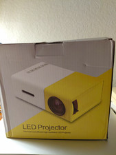 LED Projector RD-806 Desktop TFT LCD 4:3 320x240 800:1 White/Yellow