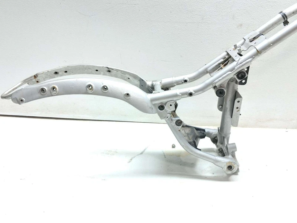 03-17 Victory Vegas cuadro principal chasis recto SLVG Foto 2 de 4