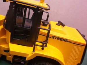 Huina 1552 RC Wheel Loader 1/16 untested No Remote, No Battery, Broken stack