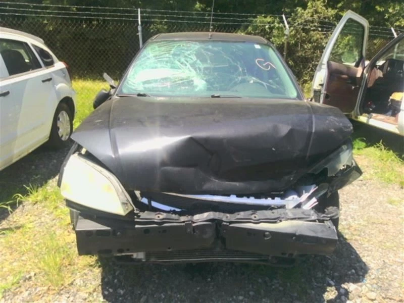 Husillo/nudillo delantero izquierdo del conductor sin ABS para Ford Focus 06-09 OEM Foto 2 de 4