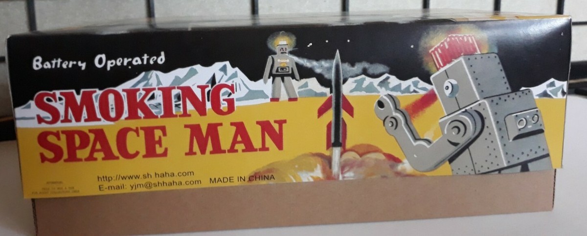 Smoking Spaceman Battery Operated Robot Reproduction BLUE Smoking Spaceman Battery Operated Robot Reproduction BLUE