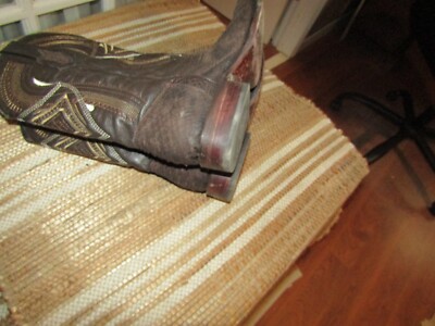 NELORE Brown Snake Cut Leather Cowboy Boots Men display picture 1