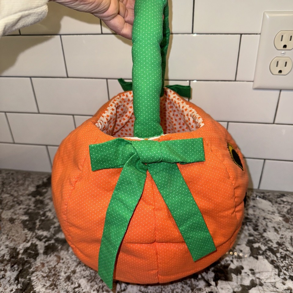 Vtg Handmade Quilted Fabric Halloween Jack O Lantern Pumpkin Candy Pail