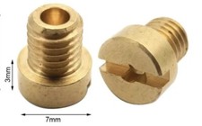 Hauptdüse M5. Gr. 62