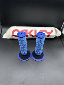 Oakley B1b Grips | eBay