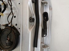 Porte avant et accessoires Ford FOCUS