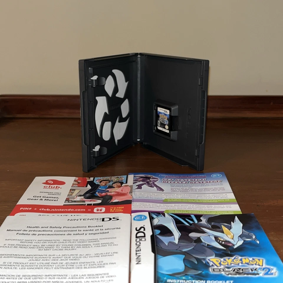 Pokémon Black Version 2 (Nintendo DS, 2012) Complete In Box / Mint Condition - Image 4 of 4