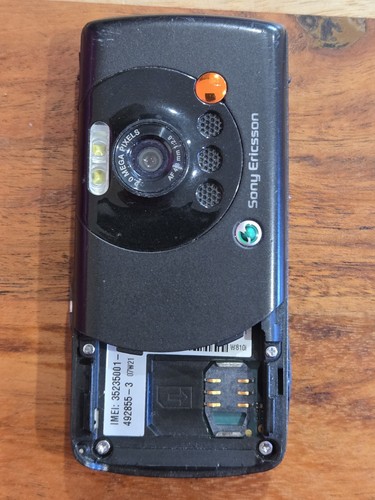 RETRO Sony Ericsson Walkman W810i Cell Phone Cingular UNTESTED No Battery - Picture 3 of 10
