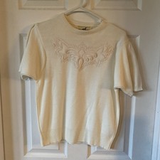 Winona Knits Vintage Sweatshirt Short Sleeve Embroidered Made In USA Cream