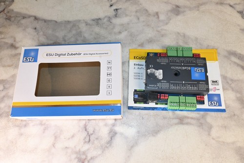 ESU 50094 H0 Digital Zubehör ECoSDetector Rückmeldemodul (E716)