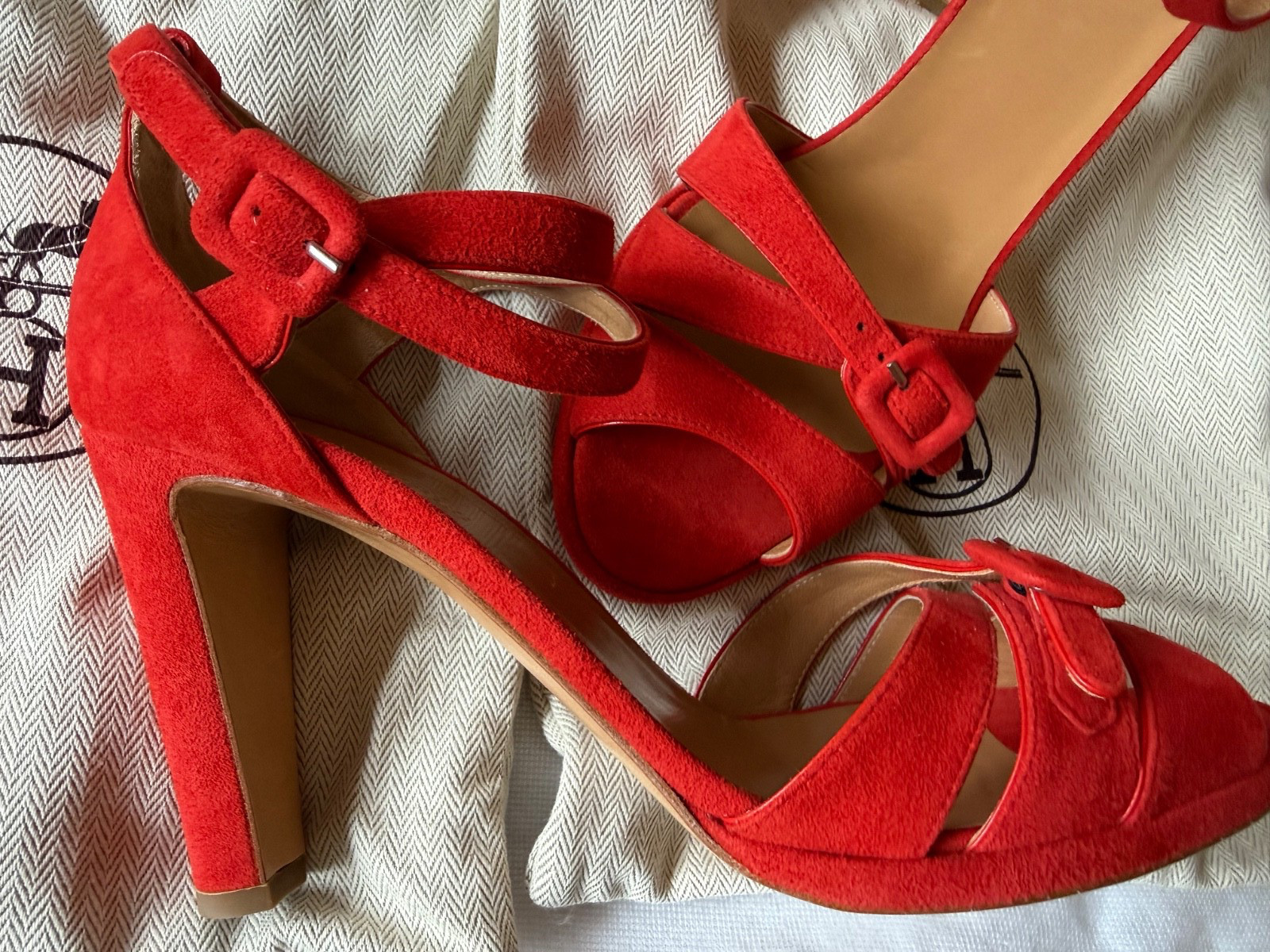 Authentic Hermes Night 90 Red Suede Sandals EU39 UK6 Block Heel NEW + Dust Bags