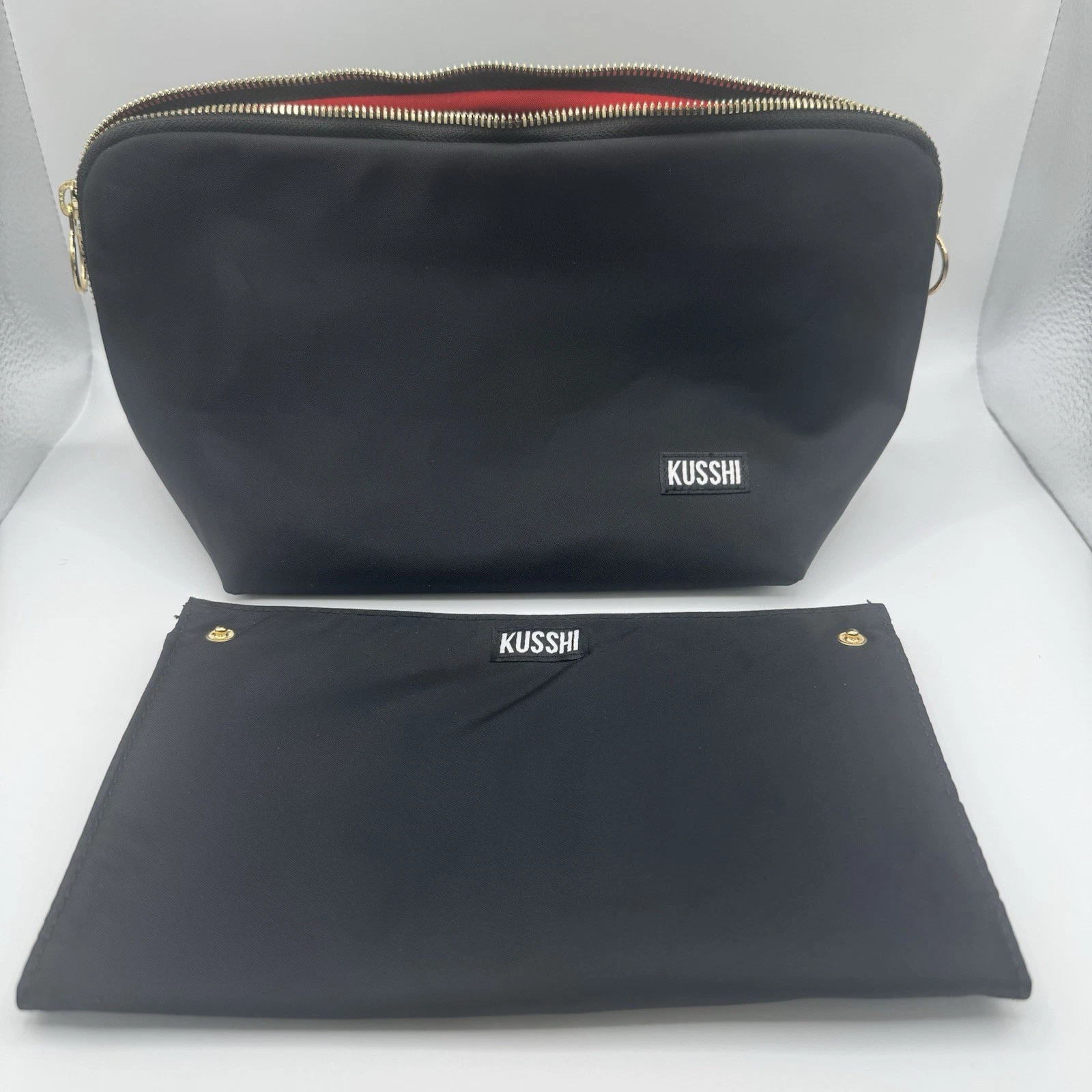 Kusshi Black / Red Signature Makeup Bag and Brush Organizer $110 - Brand new