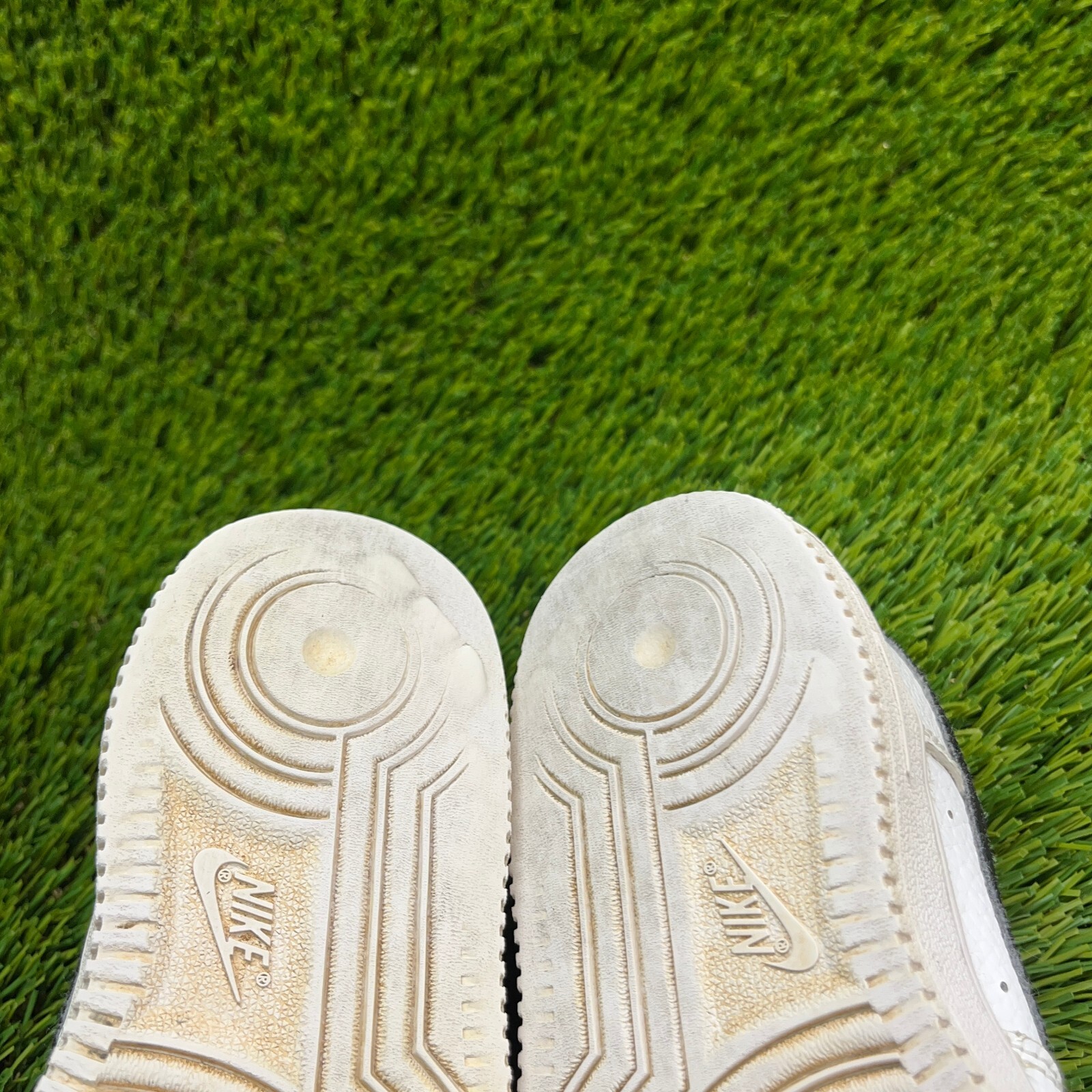 Nike Air Force 1 Low Boys Size 13C White Athletic Shoes Sneakers CZ1685