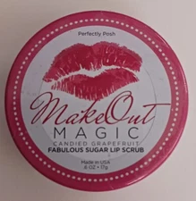 Make Out Magic ~Perfectly Posh~ 0.6 oz Candied Grapefruit Lip Scrub - NEW sealed