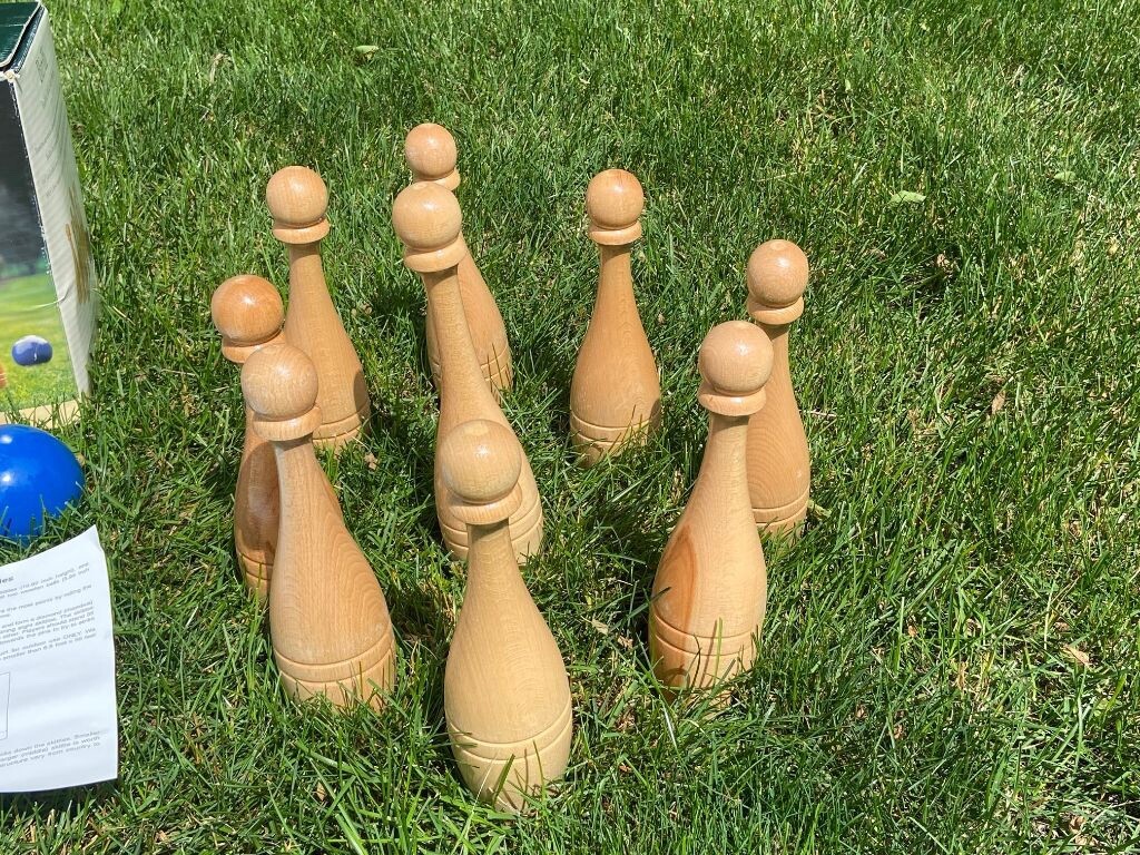 NINE PINS, RARE ITALIAN BIRILLI Lawn Bowling Game Smith & Hawkins | eBay