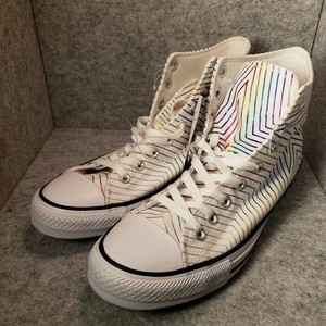 chuck taylor all star exploding star low top