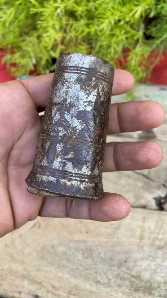 Pieza de museo de mango de lanza fina forjada a mano de hierro antiguo raro del siglo XIX Foto 3 de 4