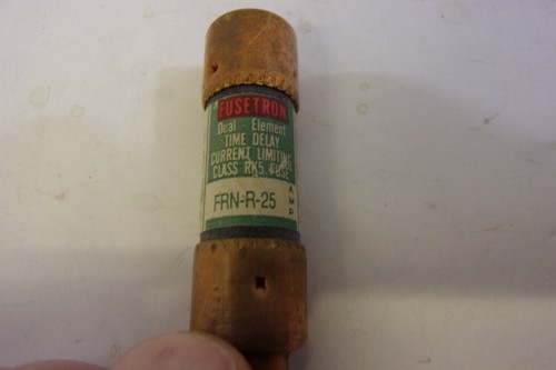 Littlefuse FRNR25 25 Amp Dual Element 240V Time-Delay Fuse 25A FRN - Picture 2 of 3