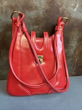 Vintage Style Red Shoulder Bag Gold Tone Turn...