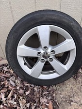 13 Dodge Dart Oem Wheel With Tire 16 Inch 20555r16 91h 13 Dodge Dart Oem Wheel With Tire 16 Inch 20555r16 91h