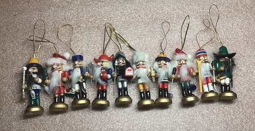 Nussknacker Konvolut 10 Figuren Weihnachtsschmuck Vintage 3,5"