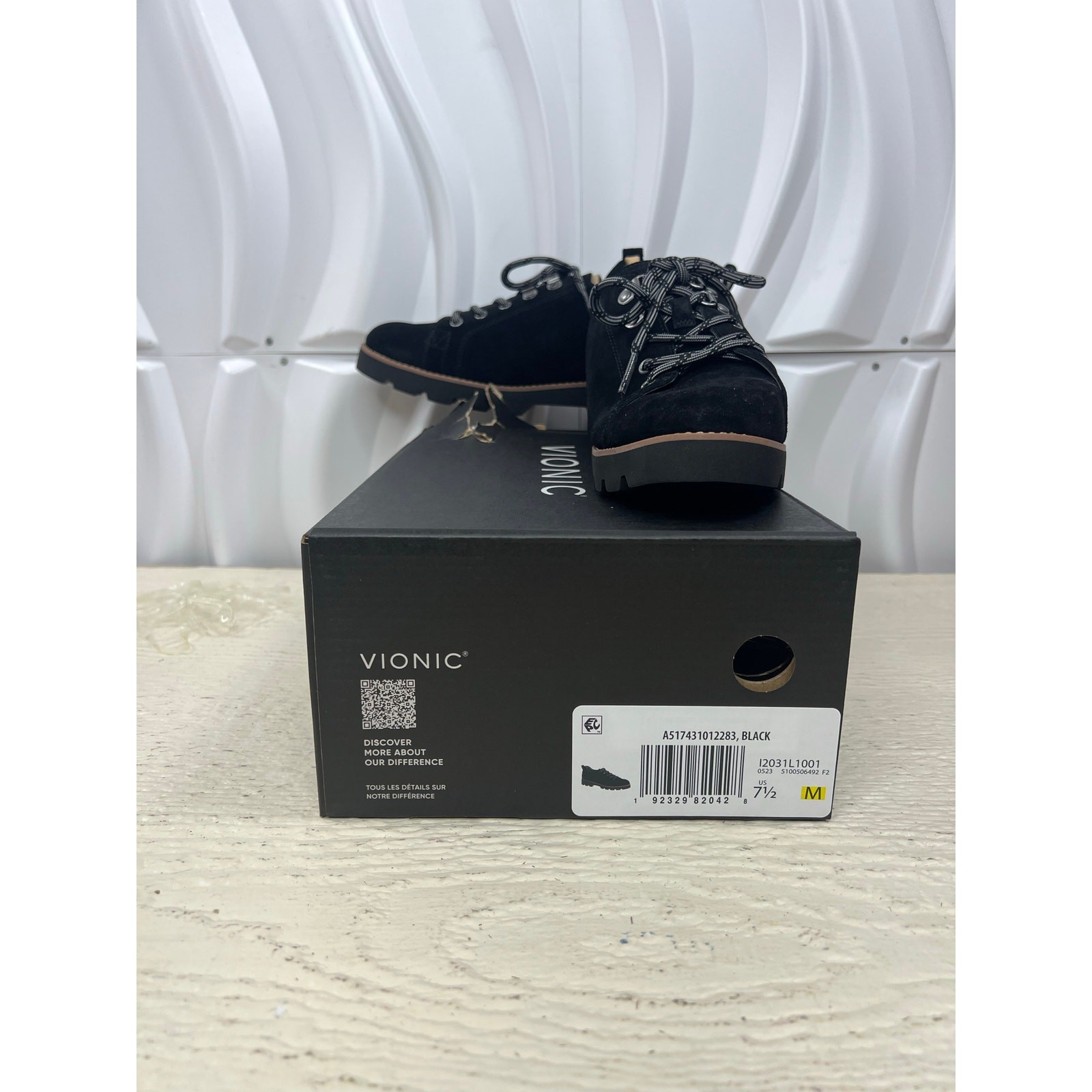 SAOLA Scarpe da donna Vionic nere con lacci suola a strappo misura 7 5M NUOVE