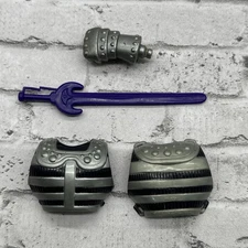 VTG  MOTU Masters of the Universe Fisto Sword / Chest Armor/ Fist Accessories