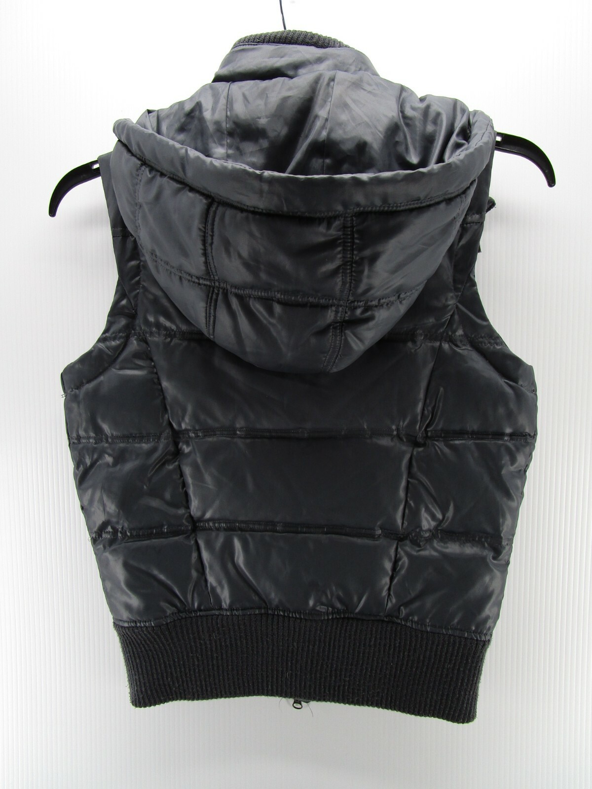 Predator Vest Women Gray Medium Puffer 
