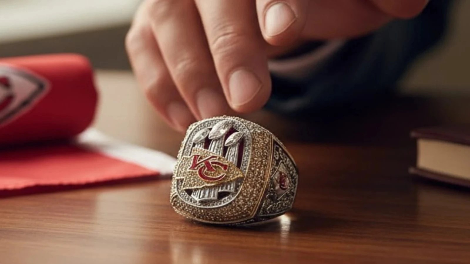 Bague Champion Football US Idée Cadeau Fan de Sport avec Collier