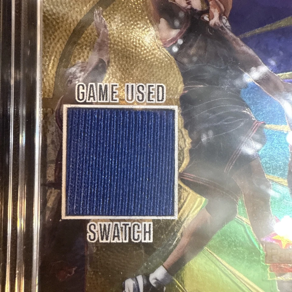 1997 Bowman's Best #98 Allen Iverson Jersey Fusion Jogo Usado Swatch - Imagem 4 de 4