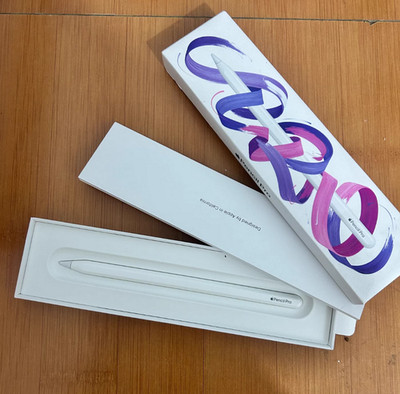 Apple Pencil Pro (Model A2538 / MX2D3AM/A) Brand NEW IN BOX.