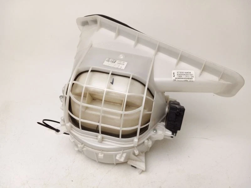 MOTOR DE VENTILADOR NISSAN GT-R 2009 - 2020 - Imagem 4 de 4