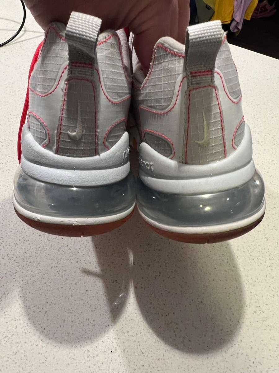Nike Air Max 270 React SP White‎ Flash Crimson Sneakers CQ6549-100 - Size 10 Nike Air Max 270 React SP White Flash Crimson Sneakers  main image 3