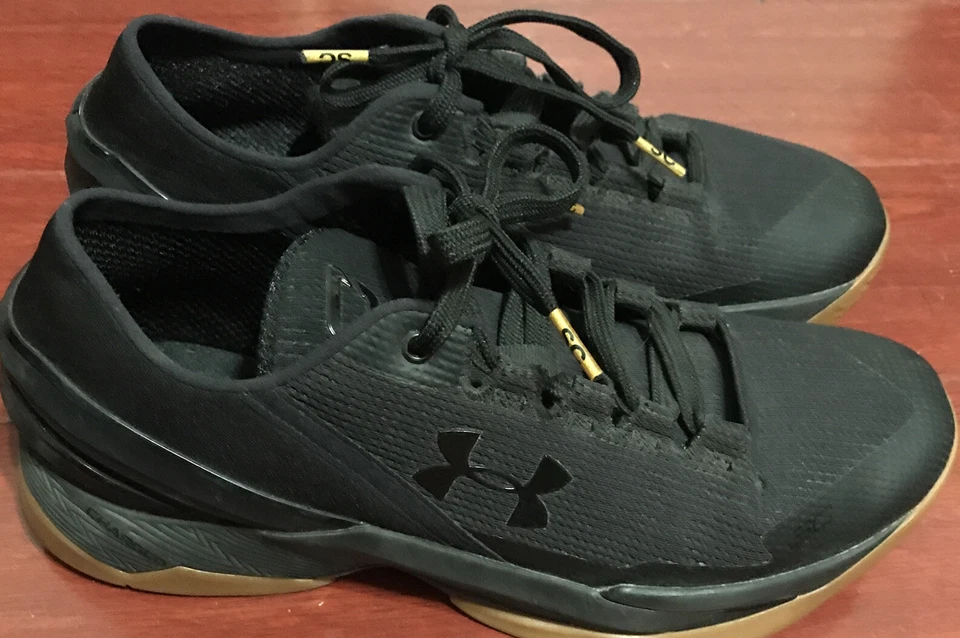 Under armour карри 2 низкий W/O коробка (редкий черный и резинка низ) 9,5 лучшее состояние товара - Изображение 3 из 4