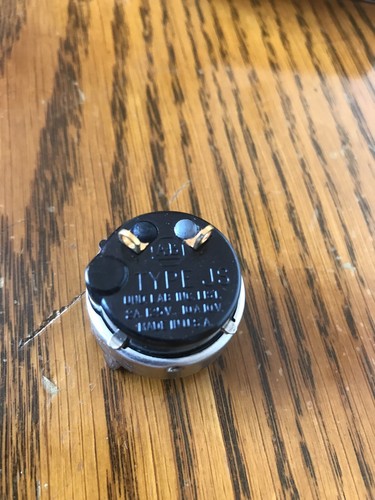 Ohmite CS-1 Attachable SPST Switch For Type AB Potentiometers 2 Amp 125 Volts - Picture 4 of 17