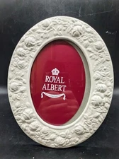 Vintage Royal Albert Old Country Roses English Buffet Picture Frame 10”x8”