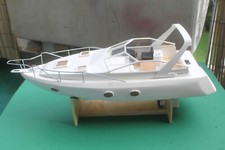 Yacht Modell Avanti 75 mit Akkus, ohne Fernst...