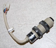 SunX Photoelectric Sensor CY-27 (with connector) 