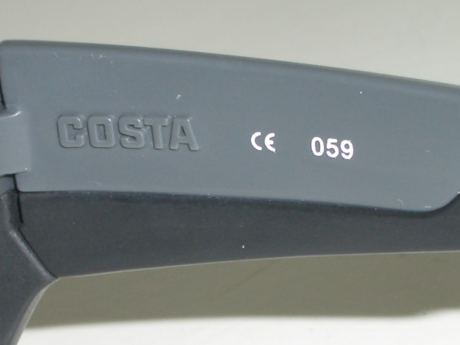 COSTA DEL MAR 059 SPORT RECTANGULAR POLARIZED LEN… - image 4