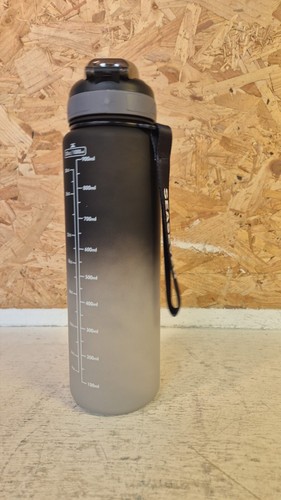 1L Water Bottle with Straw,Plastic Drinks Bottle with Time Markings black-white - Picture 4 of 9