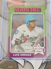 2024 Topps Heritage Throwback Uniform Variation Luis Arraez (#341) Marlins SSP