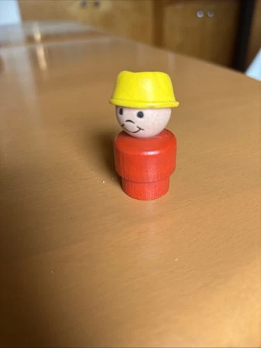 Vintage Fisher Price Little People Wood Red Pan Head Pot Boy Yellow Hat
