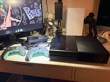 Microsoft Xbox One 500GB Home Console - Black (1540)